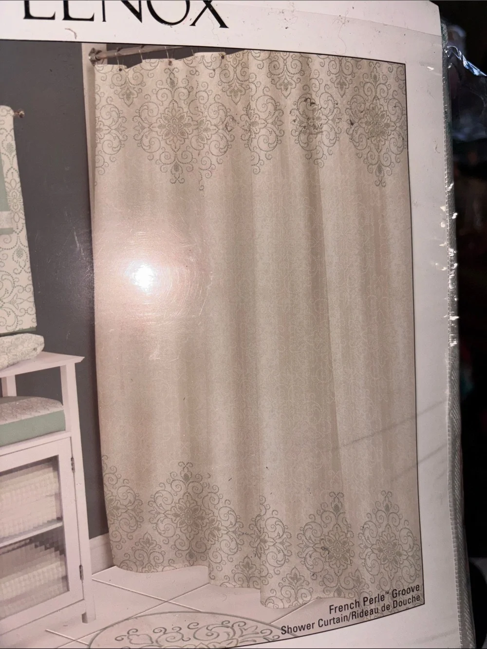 Lenox elegant shower
